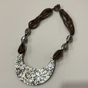 ✨ Vintage Large Mother Of Pearl necklace✨